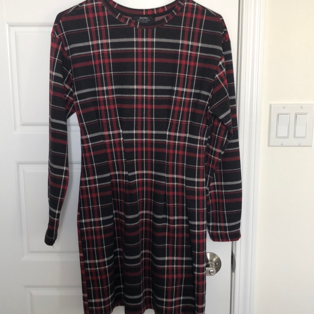 Bershka dress.